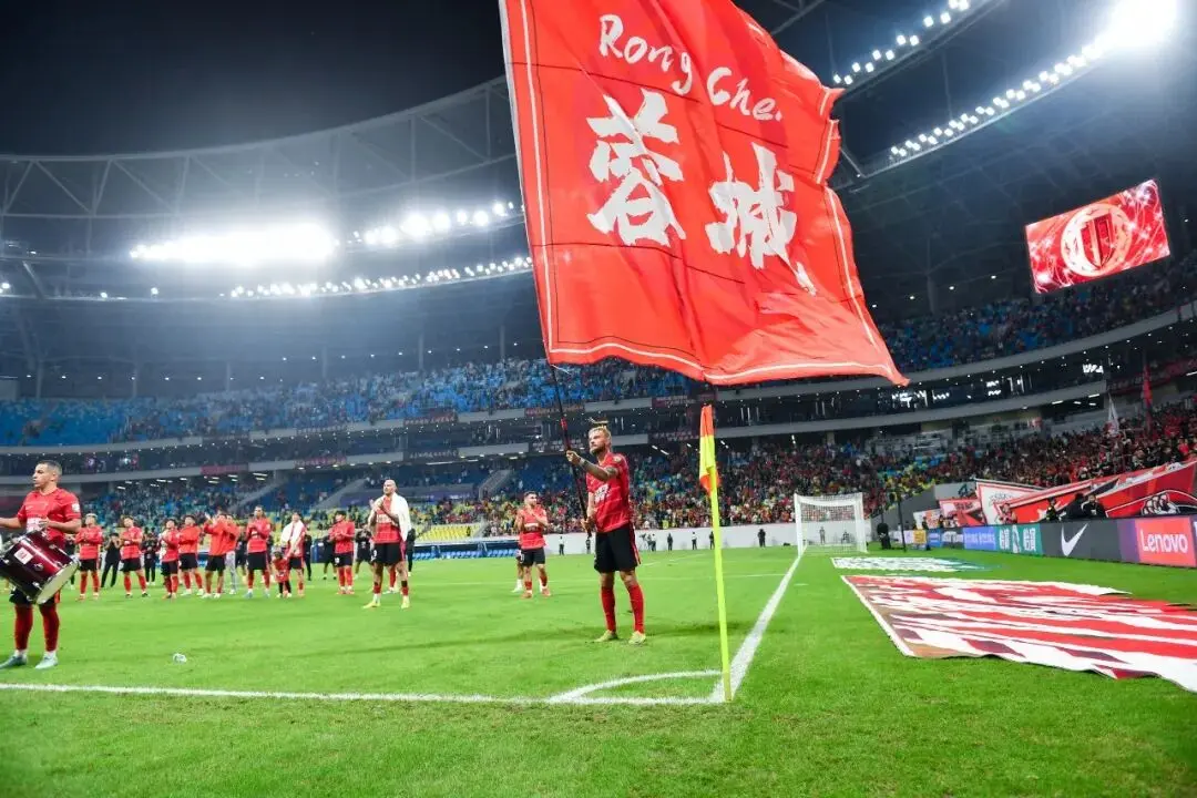 已没有任何, 不管是在中, 中后场组合