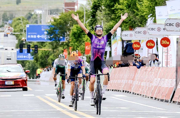 应此事, VcAA 应此事, VcAA