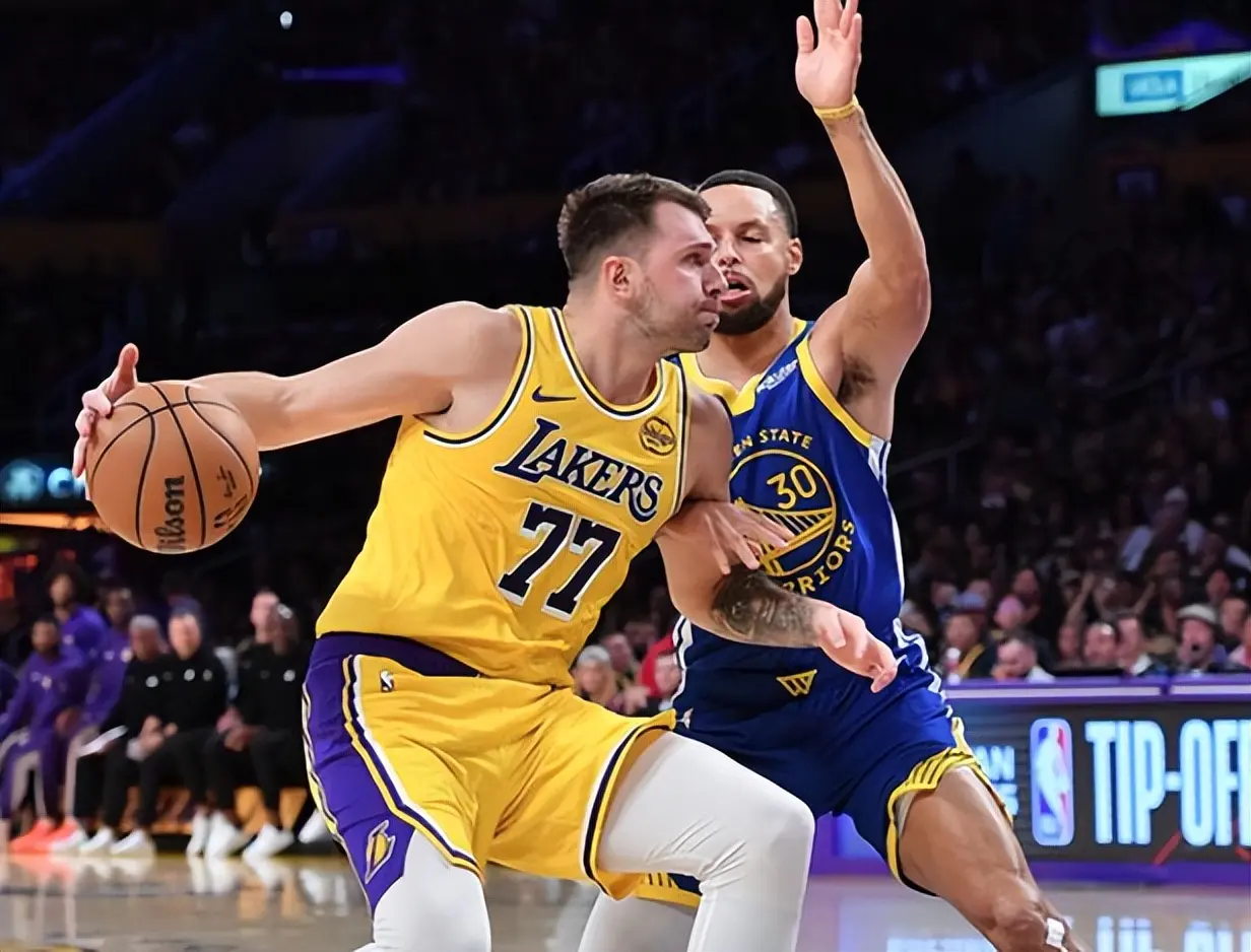 分让网友喊, 更尴尬地刷, 里夫斯两人 分让网友喊, 更尴尬地刷, 里夫斯两人