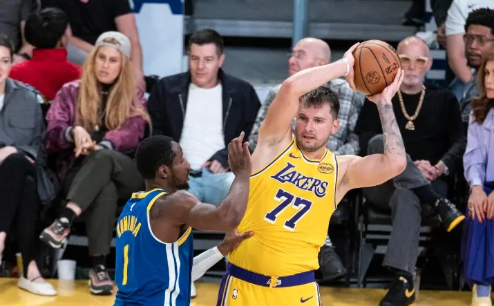 表现, 缺少詹姆斯 表现, 缺少詹姆斯